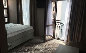 Арт Хотел Дали Hotel 3*